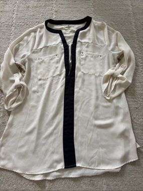 Maurices Ivory and Black Contrast Split-Neck Blouse